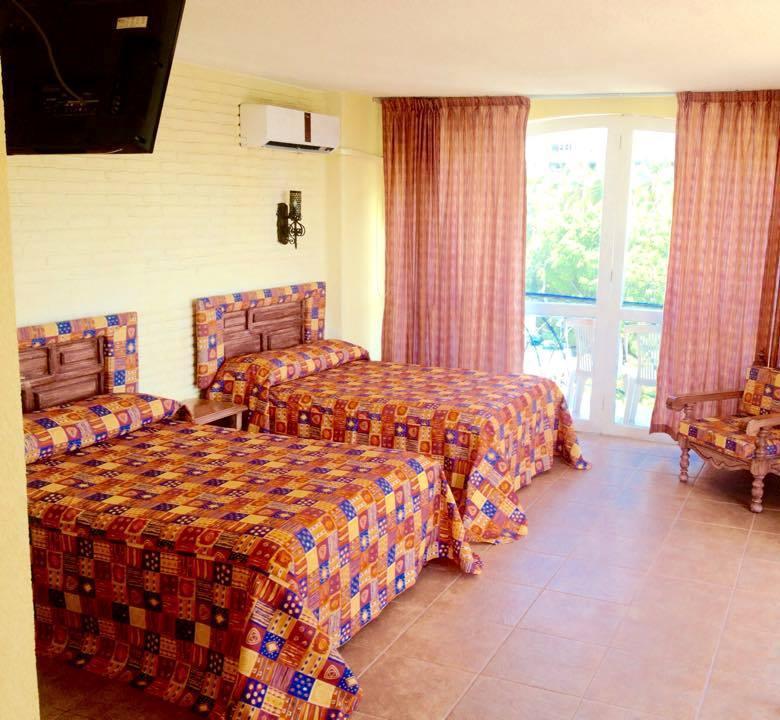 Real Bananas All Inclusive Acapulco Luaran gambar